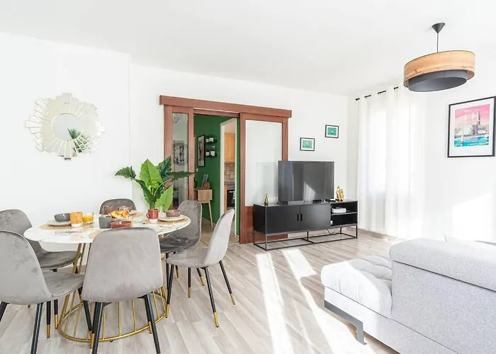 O Terminus Oceane - Proche Gare - Lit King Size Apartament Hawr